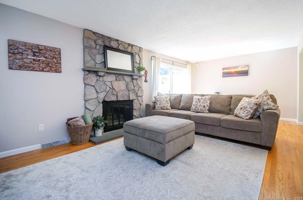 246 Reeds Gap Rd #3b, Northford, CT 06472