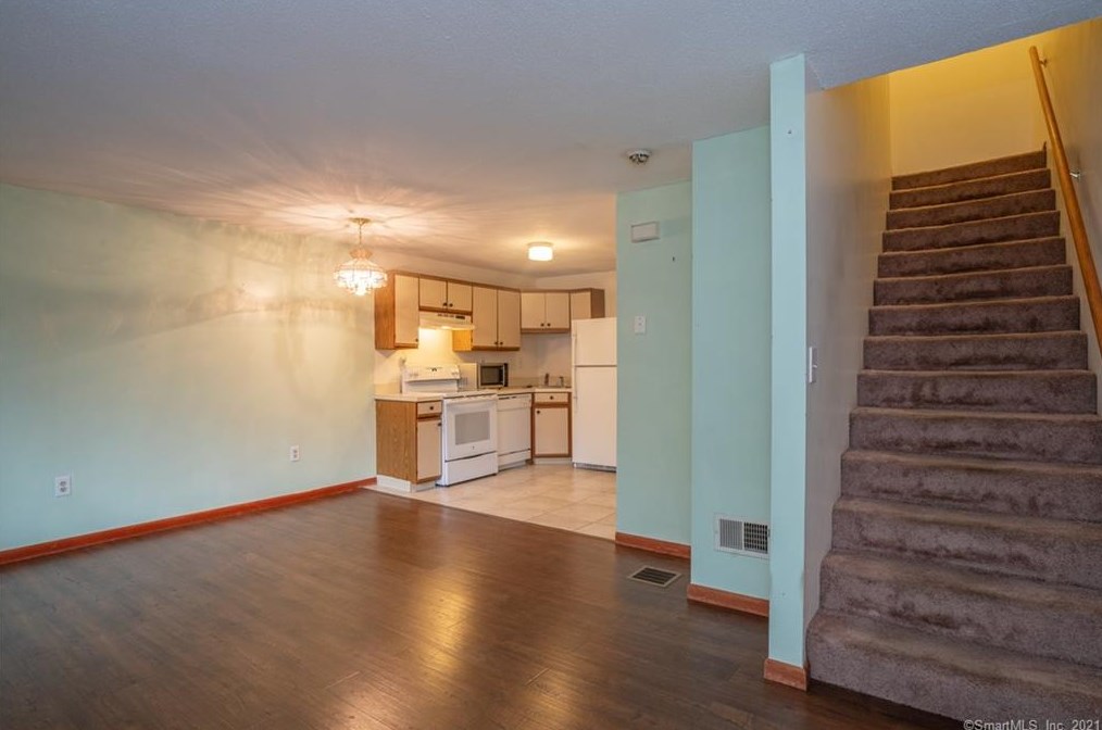 151 Newington Ave #24, New Britain, CT 06051