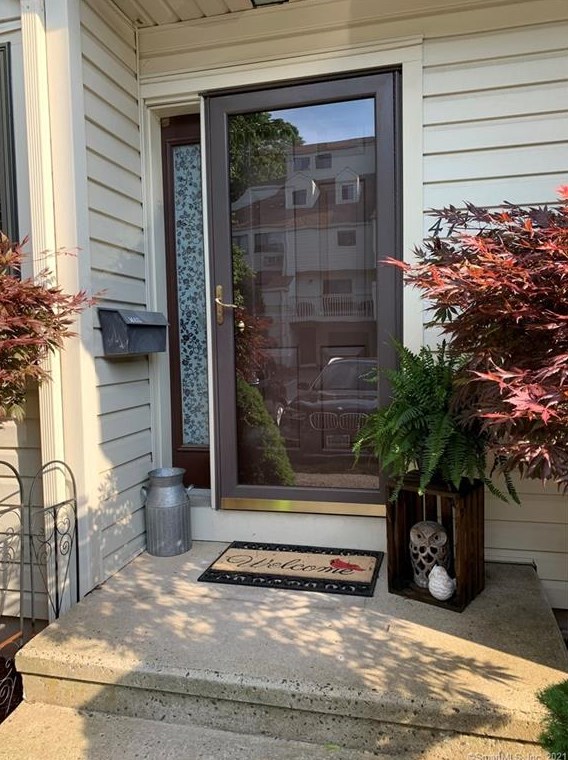85 N Main St #47, East Hampton, CT 06424