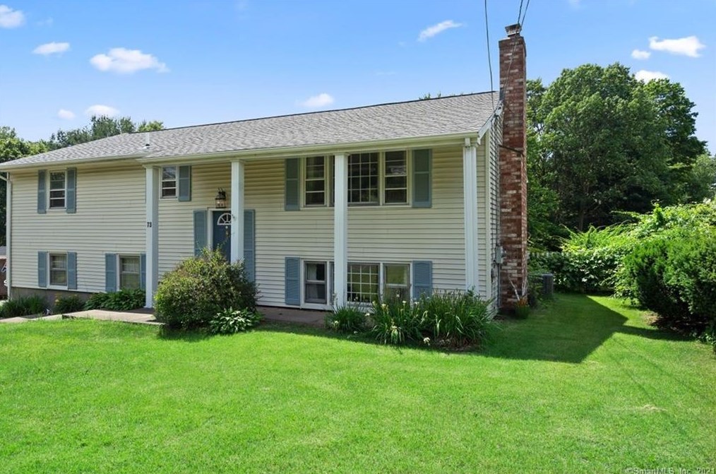 73 Hillside Dr, Wapping, CT 06074