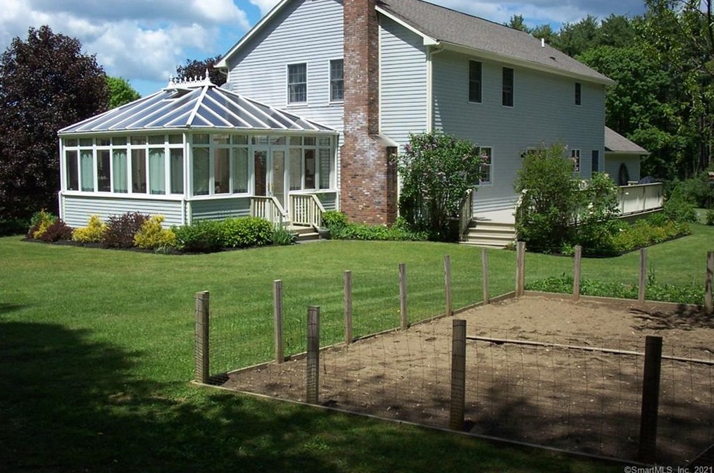 48 Belden St, Canaan, CT 06031