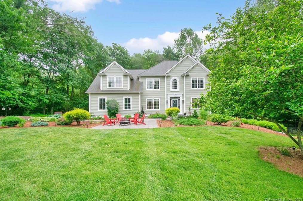 22 Fox Ridge Ln, Hebron, CT 06248
