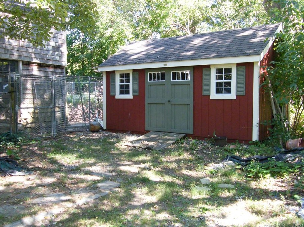 234 Middlesex Ave, Chester, CT 06412