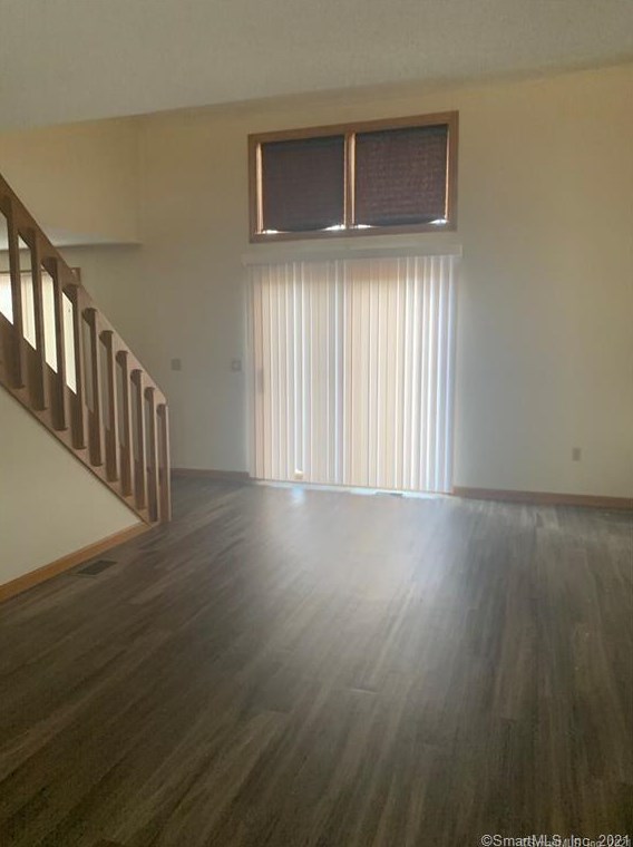 52 Ivy Ln Unit 52, Wapping, CT