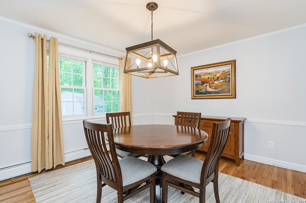 25 Tim Clark Cir, Simsbury CT  06070-1215 exterior