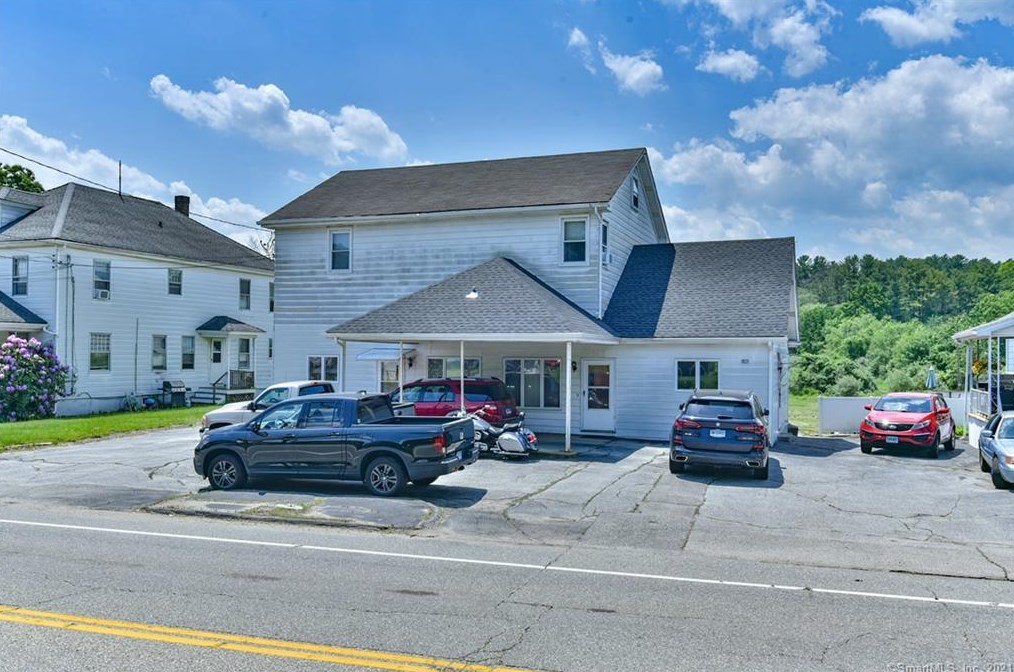 596 Riverside Dr, Fabyan, CT 06255