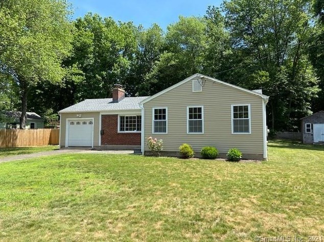 112 Willow St, Cheshire, CT 06410
