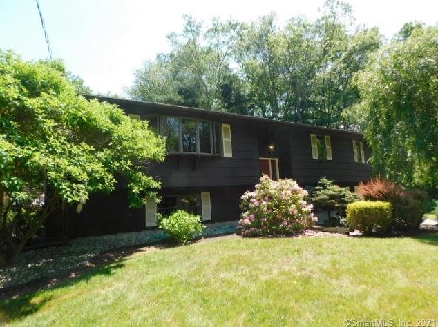 28 Old Andover Rd, Hebron, CT 06248