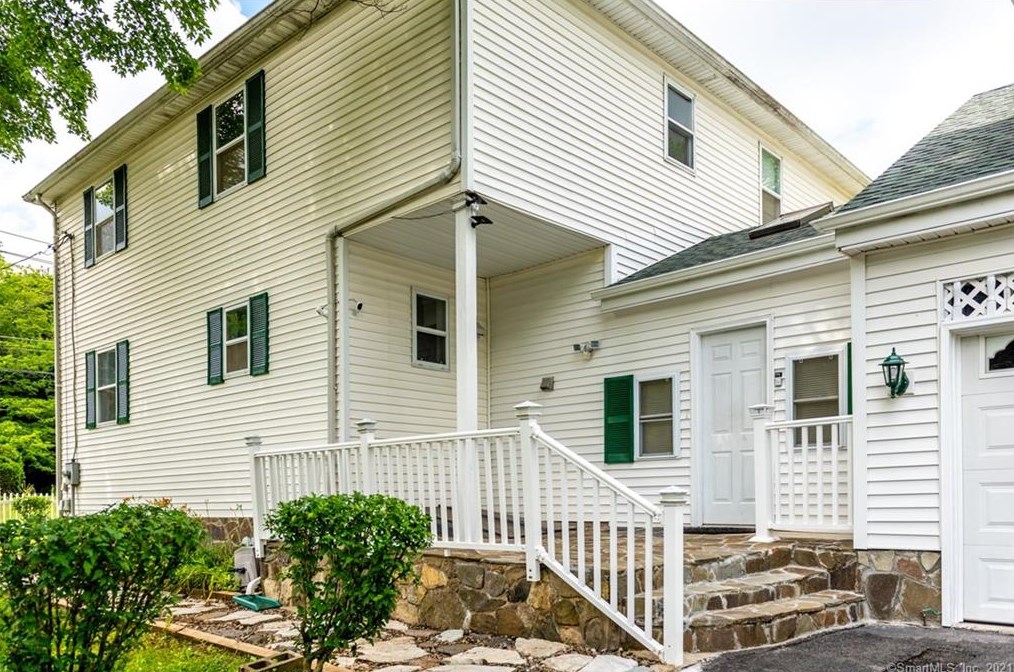 22 Milwaukee Ave, Bethel, CT 06801