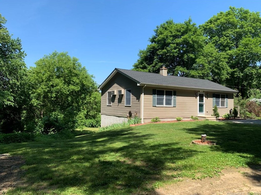70 Marcy Ln, Fabyan, CT 06255