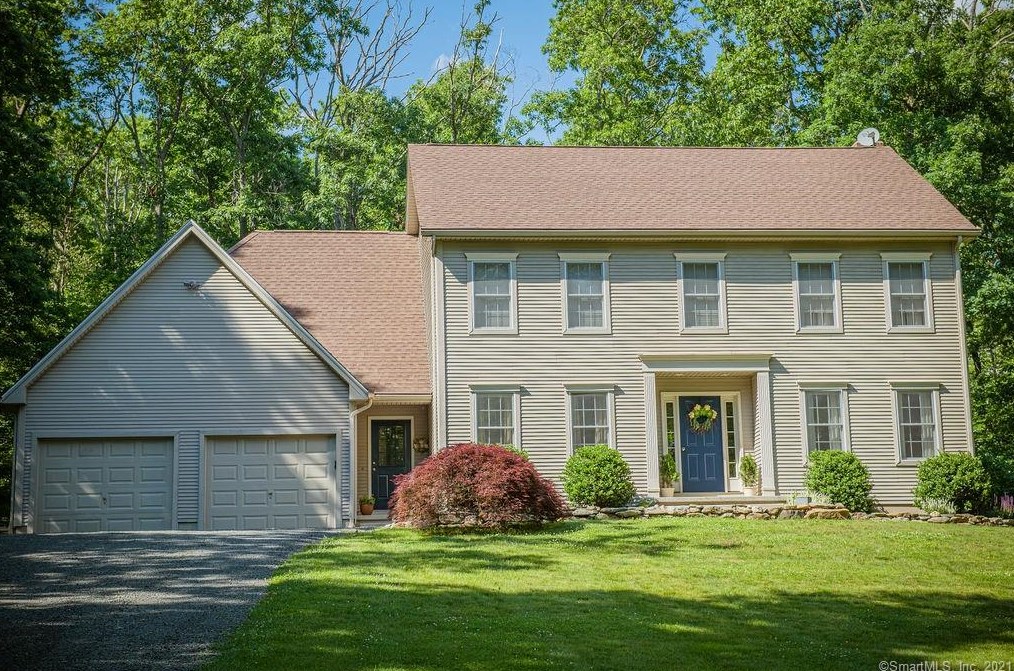 734 Higganum Rd, Durham, CT 06422