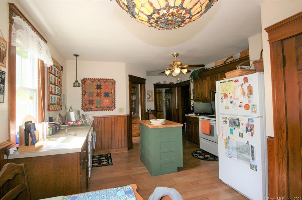 421 Litchfield St #2, Torrington, CT 06790