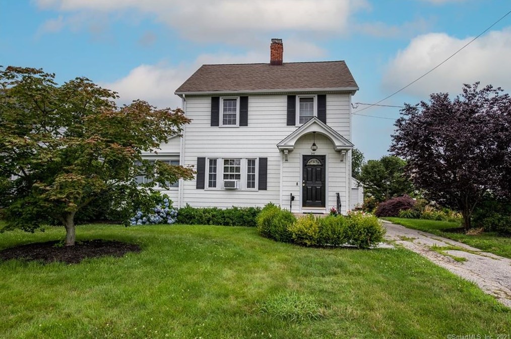 240 Prospect Dr, Stratford, CT 06615-7910