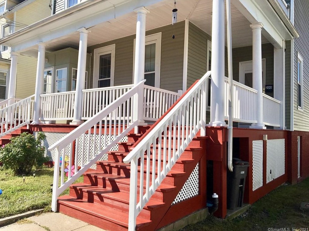 198 Minerva St #1, Derby, CT 06418