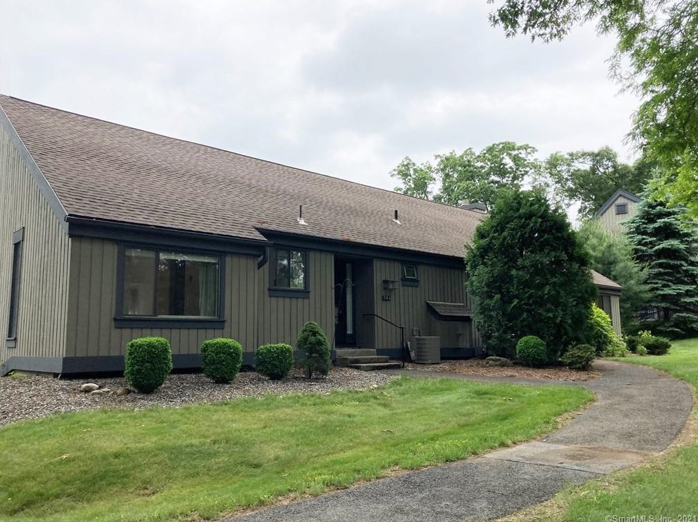 302 Heritage Vlg #a, Southbury, CT