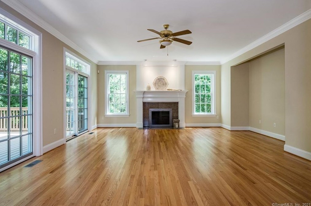 44 Northington Dr, Avon, CT 06001-2362