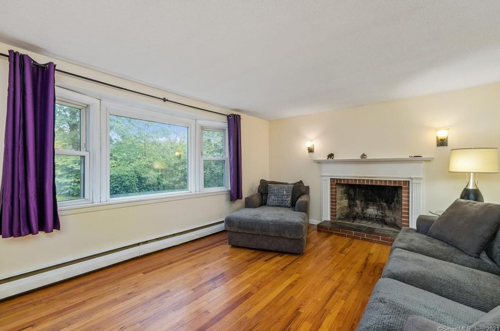 86 W Granby Rd, Granby, CT 06035
