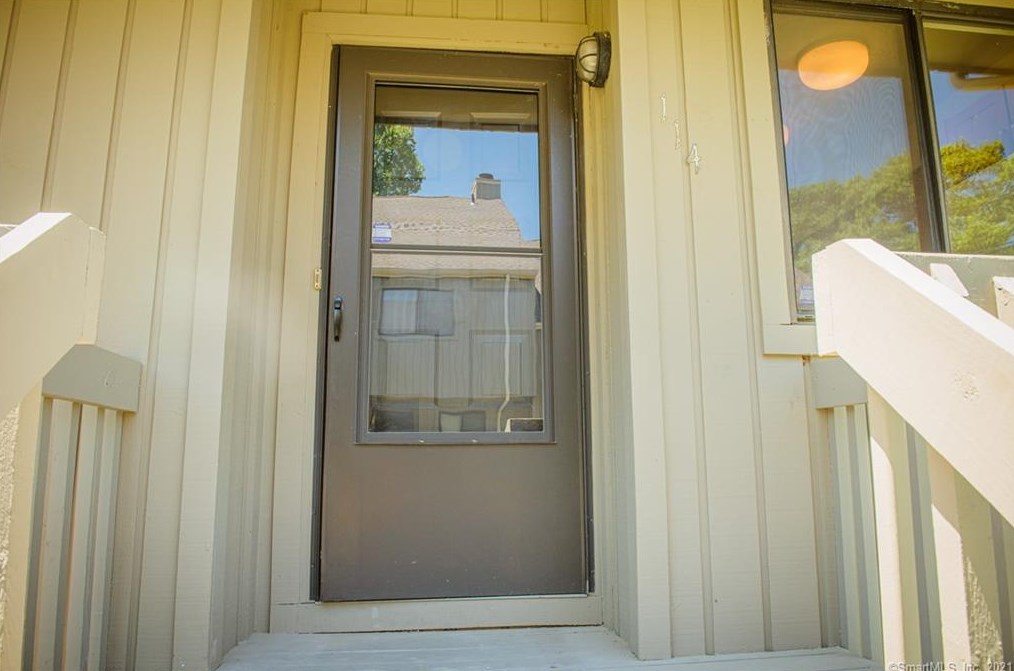 114 Watch Hill Rd #114, Branford, CT 06405