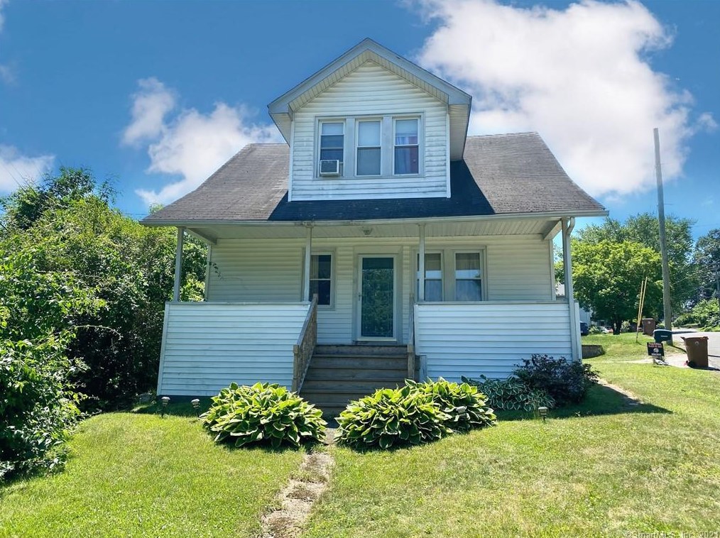 188 Hillside Ave, Huntington, CT 06484