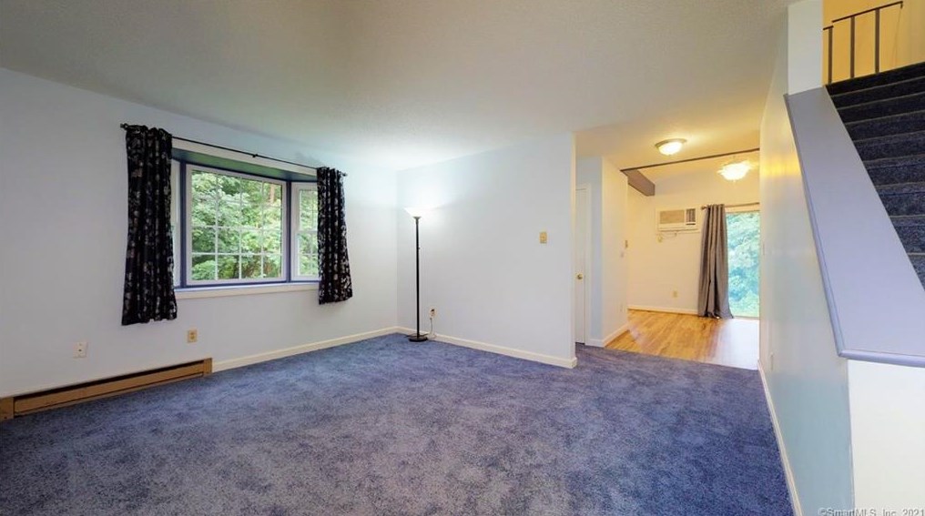 1 Abbott Rd #7, Ellington, CT 06029