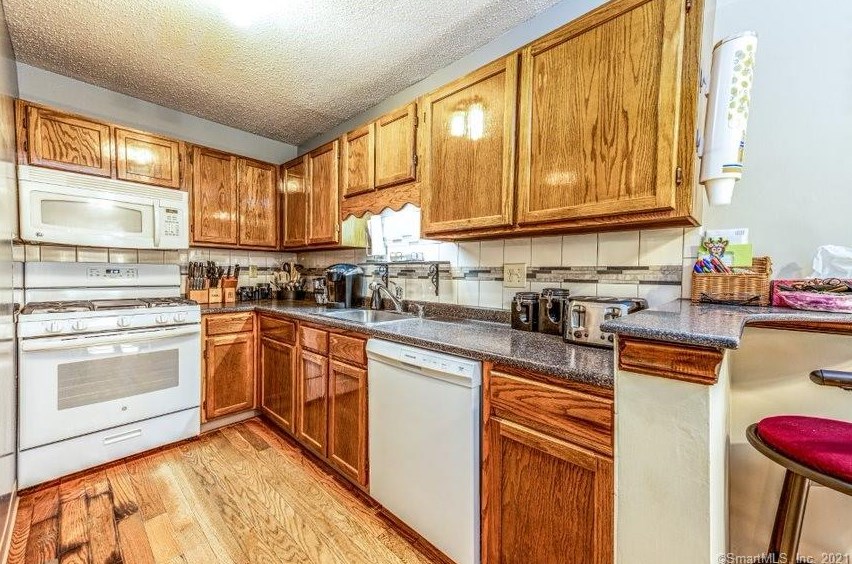 229 Branford Rd #109, North Branford, CT 06471