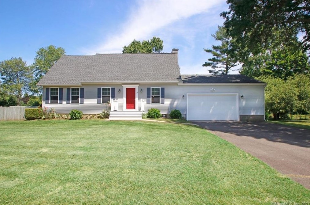 5 Mahoney Rd, East Windsor, CT 06088