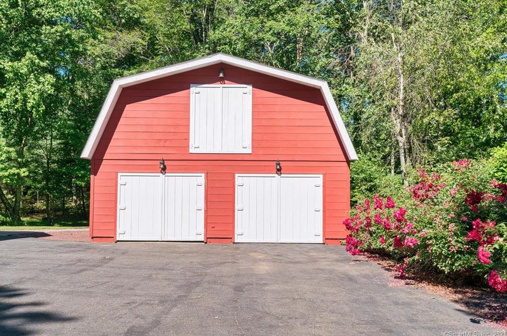 73 Jeffrey Ln, Kensington, CT 06037