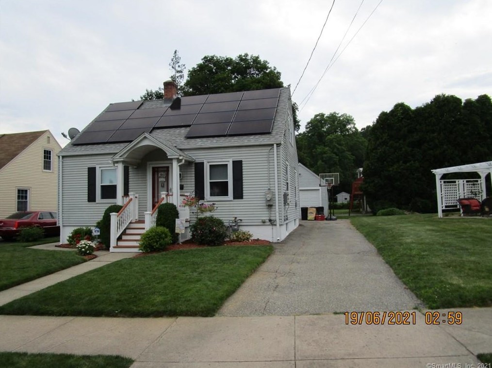 6 Coppola Terrace, Derby, CT 06418
