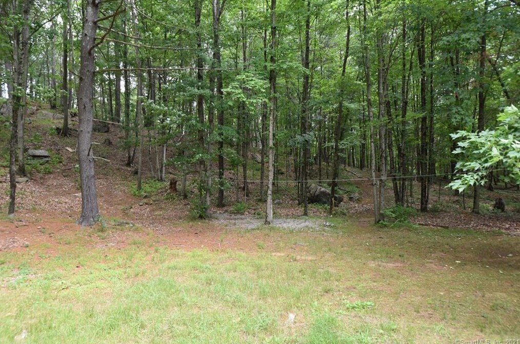 191 East St, Stafford CT  06076-4303 exterior