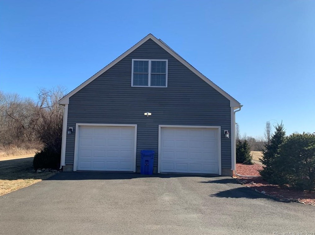 15 Miller Farms Rd, W Willington, CT 06279 exterior