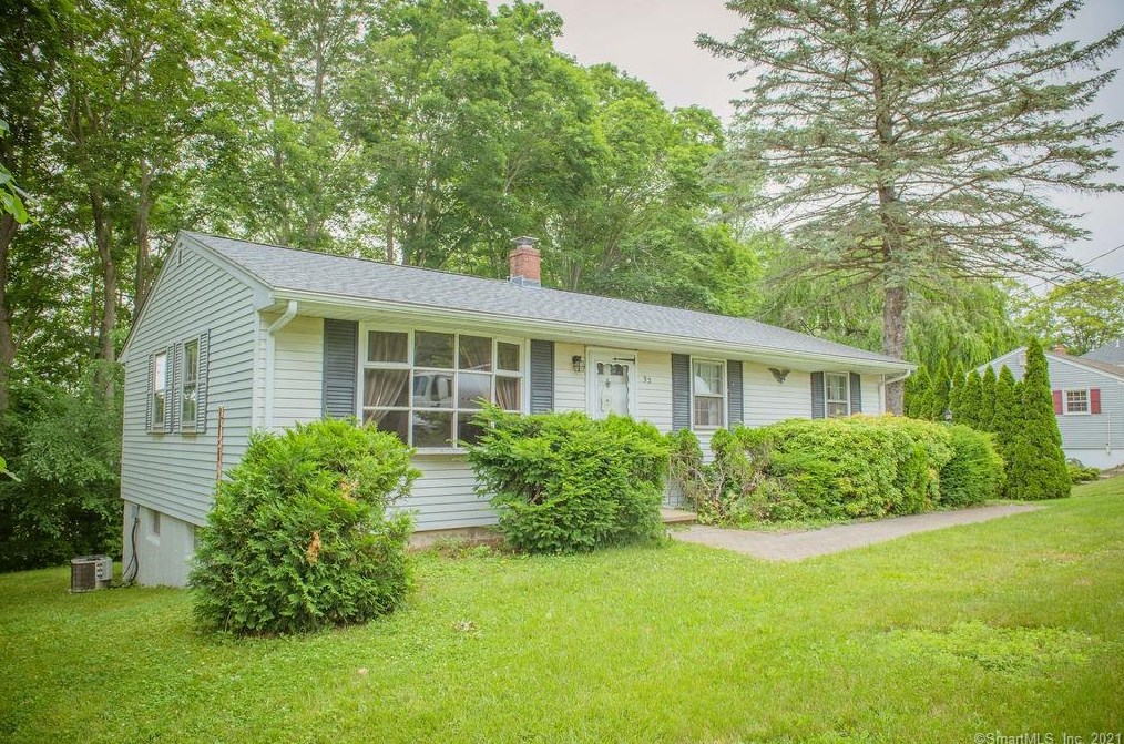 92 Branford Rd, North Branford, CT 06471