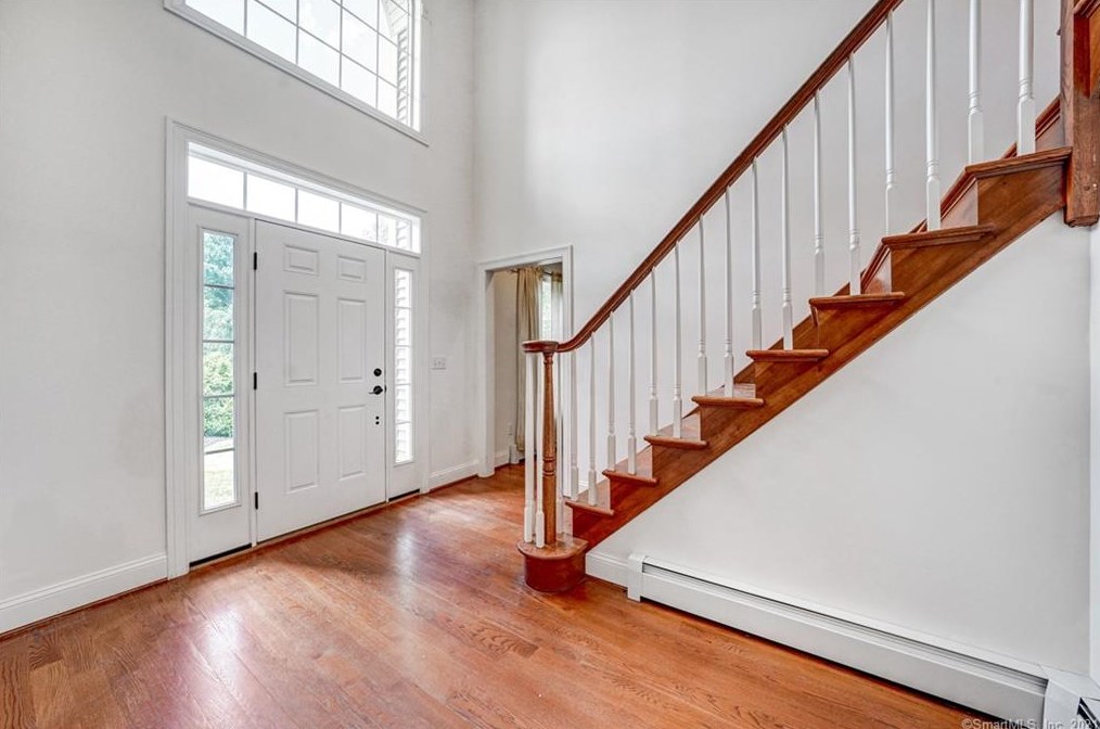 199 Abbott Rd, Ellington, CT 06029