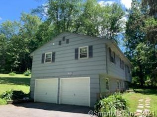 275 Somers Rd, Ellington, CT 06029