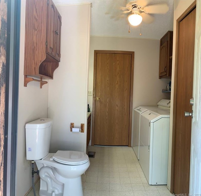 6 Terrace Dr, Plainfield CT  06374-1640 exterior
