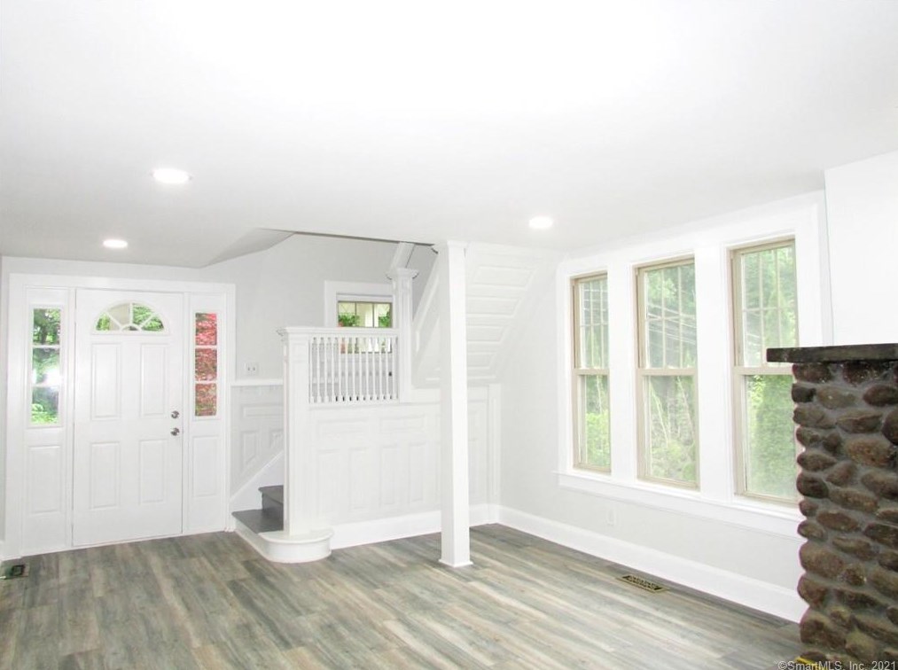 93 New Harwinton Rd, Torrington, CT 06790