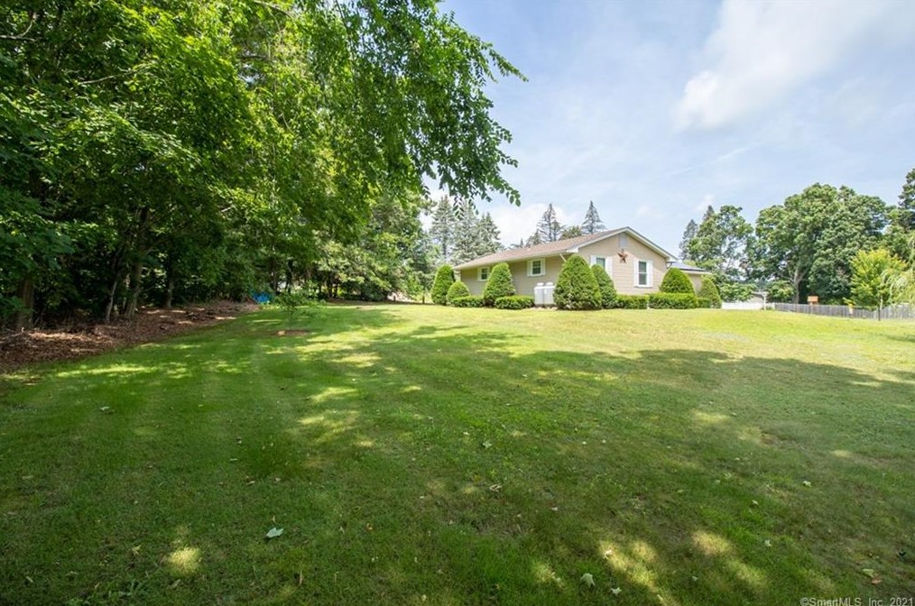 389 Hall Hill Rd, Somers, CT 06071