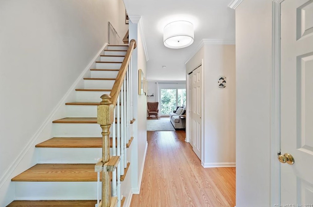 98 Valley Rd #5, Cos Cob, CT 06807