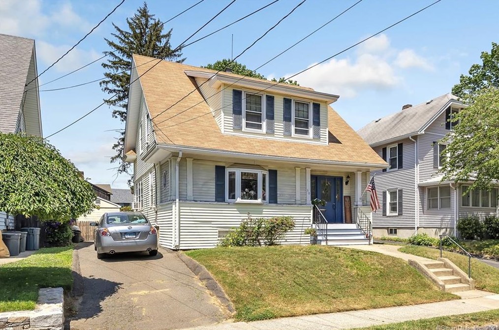 50 Hurd Ave, Stratford, CT 06614-5017