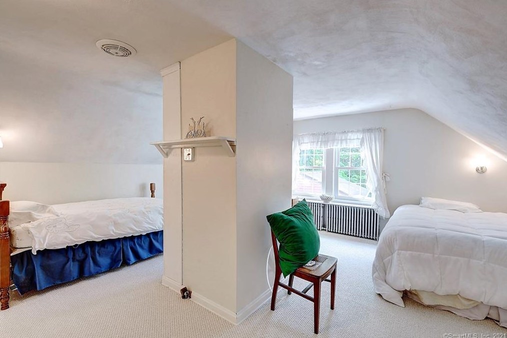 931 Prospect St, Hartford CT  06109-3547 exterior