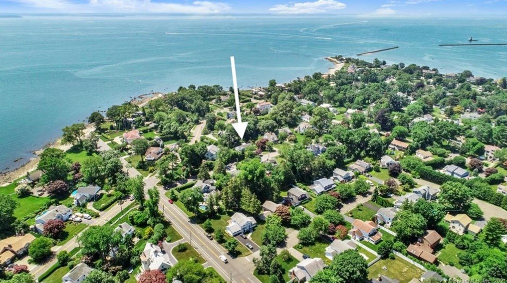 24 Verplank Ave, Stamford, CT 06902