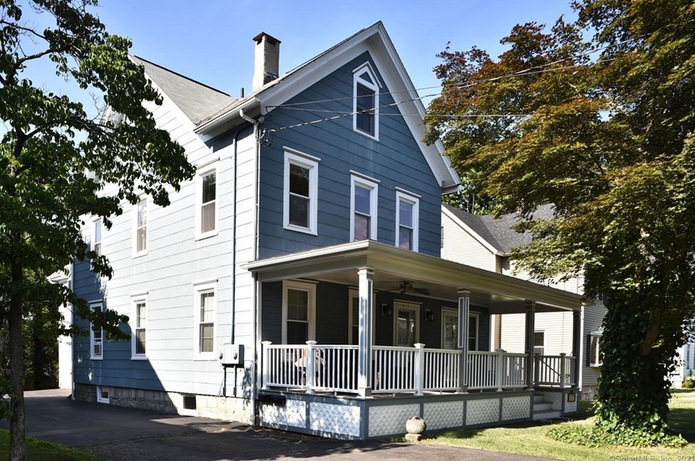 23 Elizabeth St, Bethel, CT 06801