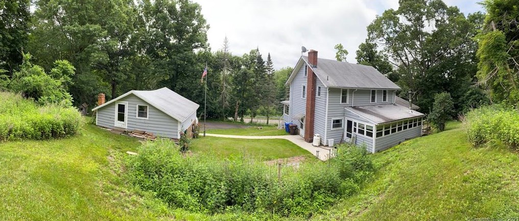 4 Sea Hill Rd, North Branford, CT 06471