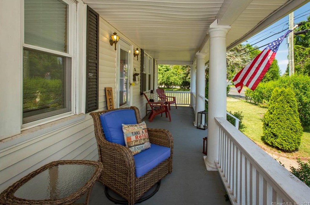 26 Wetherell St, Manchester, CT 06040