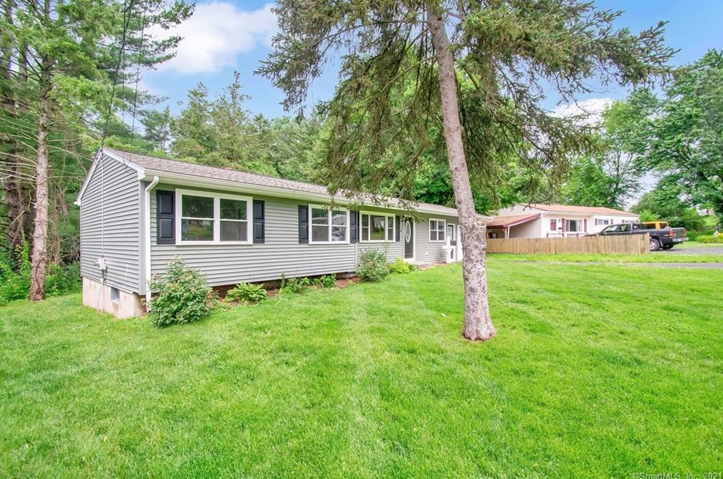 44 Charter Rd, Ellington, CT 06029
