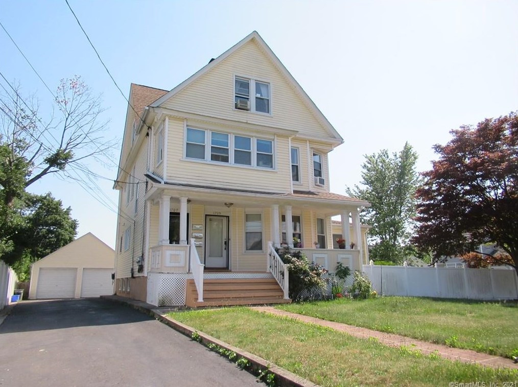 1707 W Broad St #2, Stratford, CT 06615