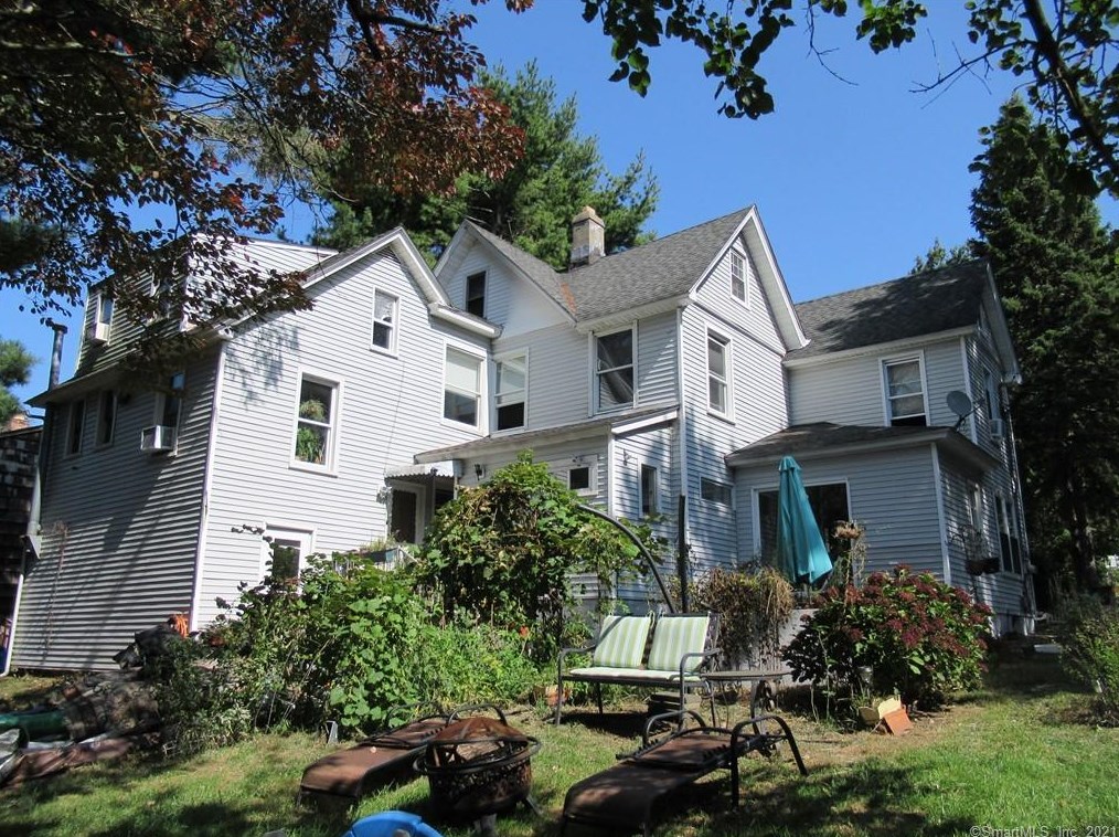 834 Naugatuck Ave, Milford, CT 06461