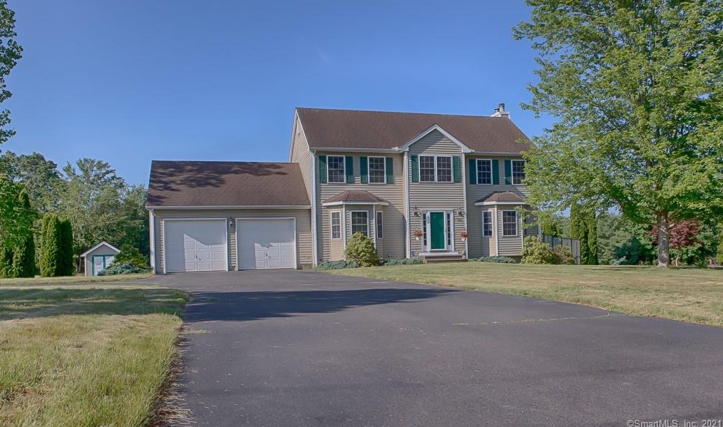 128 Middle Rd, Ellington, CT 06029