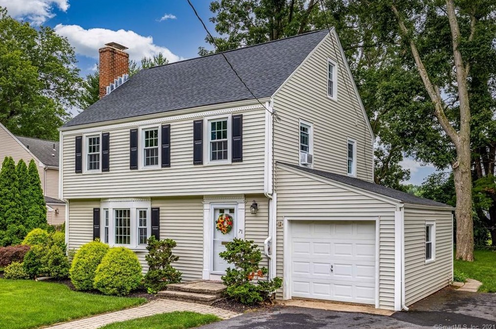 71 Lemay St, Hartford, CT 06107