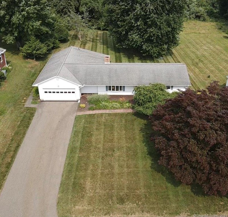 36 White Rd, Middletown, CT 06457