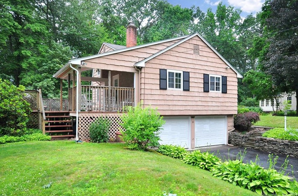 5 Virginia Ln, Simsbury, CT 06070-1619
